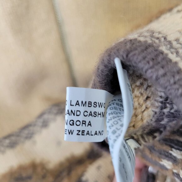 New Zealand Cashmere Collection XS Cardigan Sweater Full Zip Beaded Birds AS IS - Picture 8 of 9